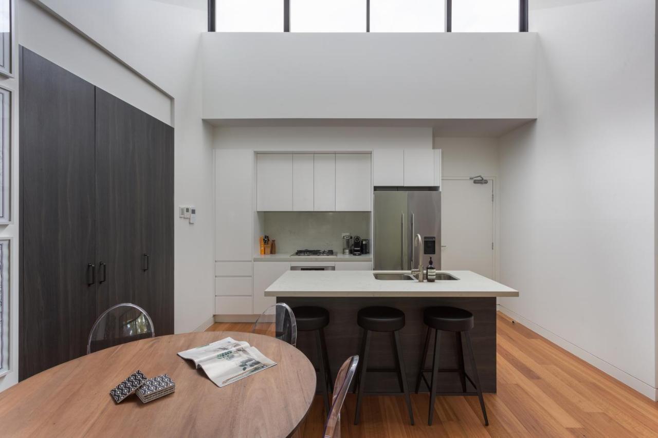 Stylish 2-Bed Apartment With Bbq Patio Near Beach Sydney Eksteriør bilde